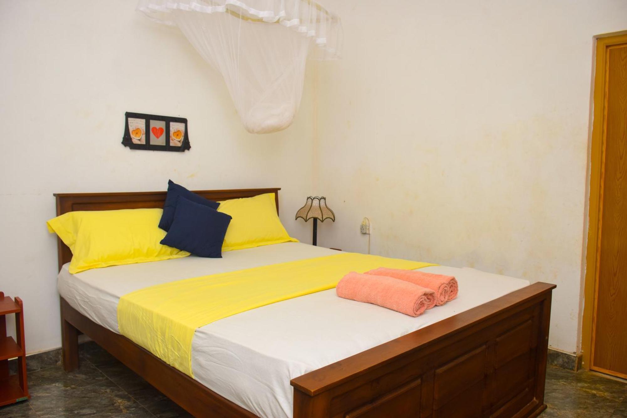 Senu Homestay Sigiriya Exteriör bild